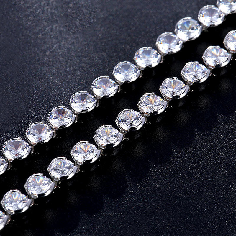 Diamond Buttercup Adjustable Moietie Tennis Bracelet in 18k White Gold (4mm)